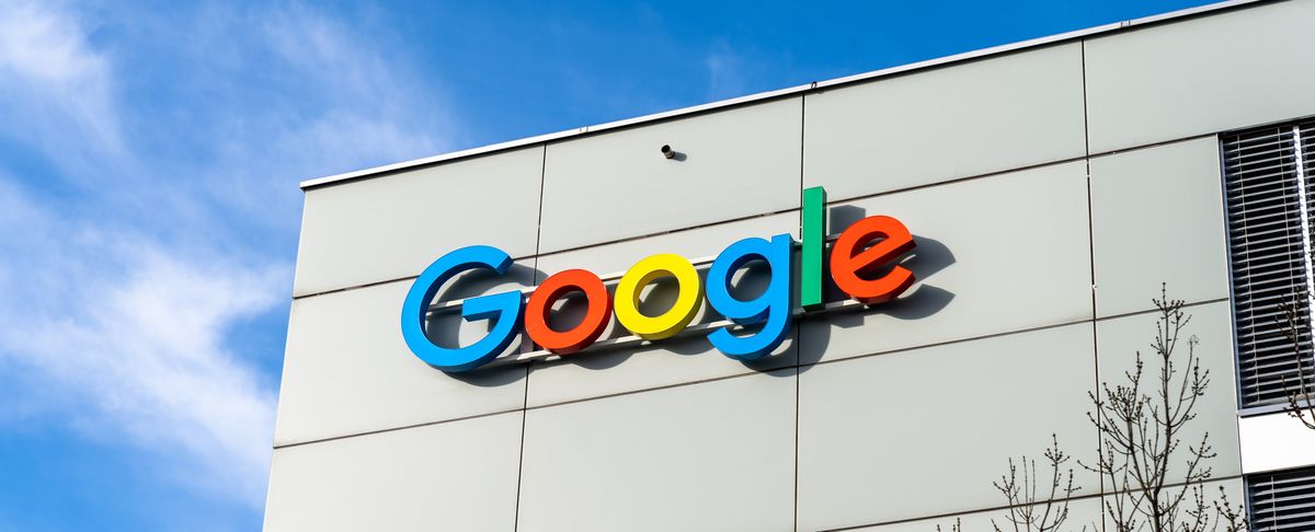 Google Logo an Gebäude