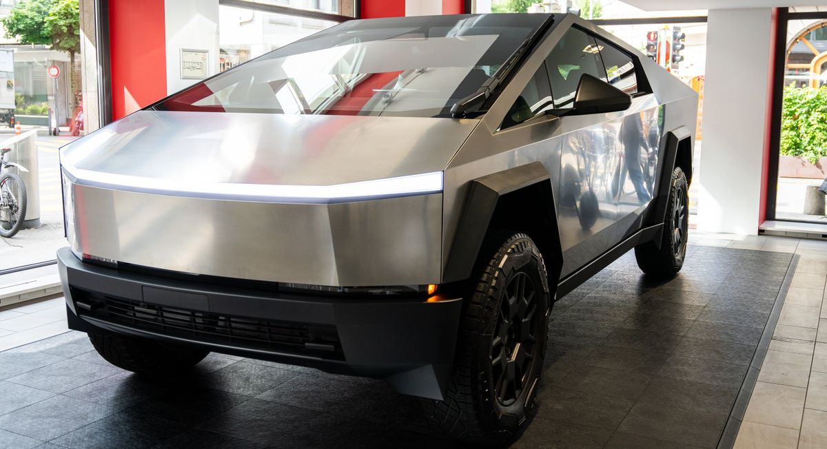 Tesla Cybertruck in Ausstellungsraum